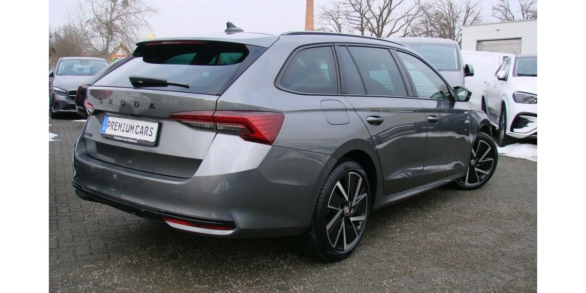 Skoda Octavia 2.0TDi Sportline LED 360º Canton HUD 39.383 km 29.980 &euro; Falkensee 14612