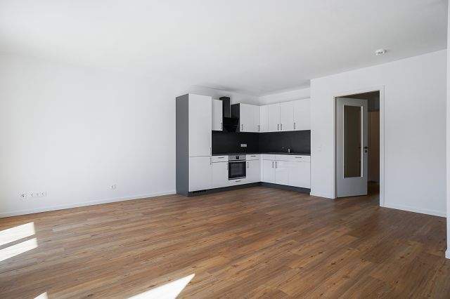 Etagenwohnung Berlin Siemensstadt - 3 Zimmer, 79 m&sup2;, 1.291&euro; | Angebot:24737861