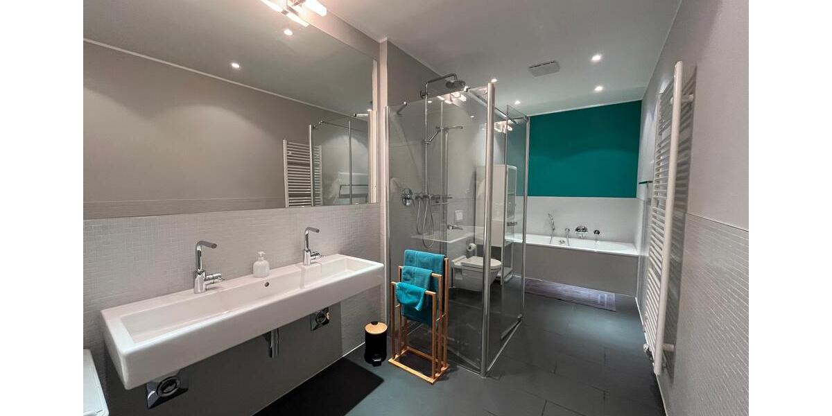 Einfamilienhaus Berlin Mitte - 3 Zimmer, 120 m&sup2;, 2.800&euro; | Angebot:25511709