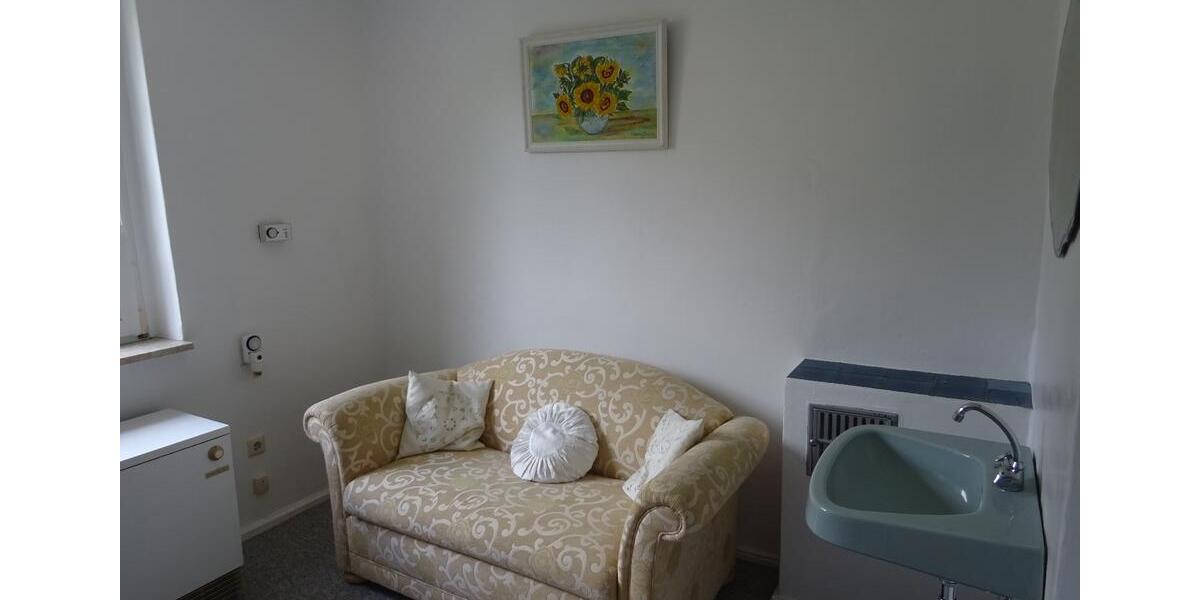Einfamilienhaus Berlin Neukölln - 4 Zimmer, 110 m&sup2;, 1.300&euro; | Angebot:26631134