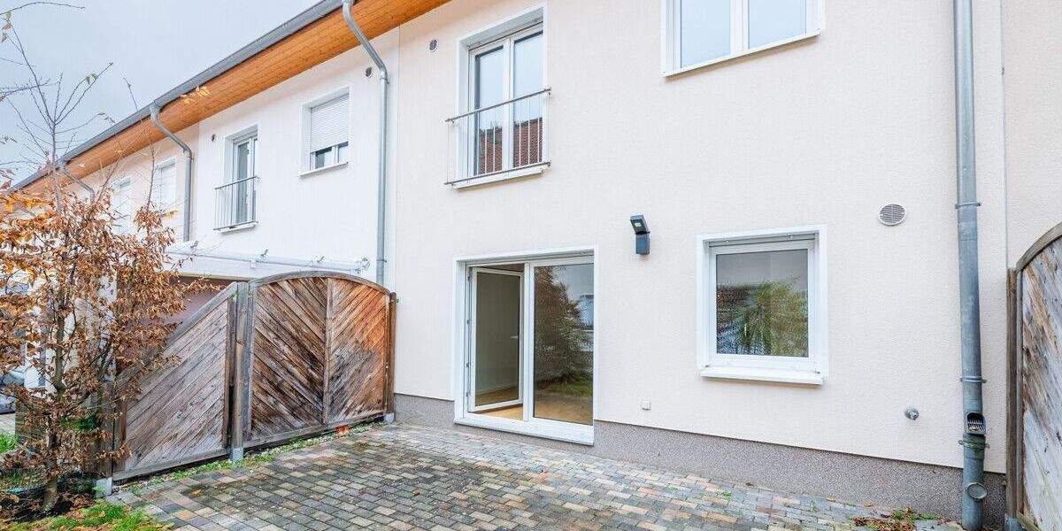 Reihenmittelhaus Berlin Rudow - 6 Zimmer, 137 m&sup2;, 625.000&euro; | Angebot:25756141