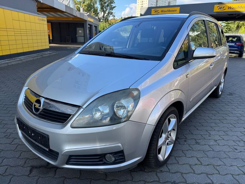 Opel Zafira 137.000 km 5.499 € Berlin 13055