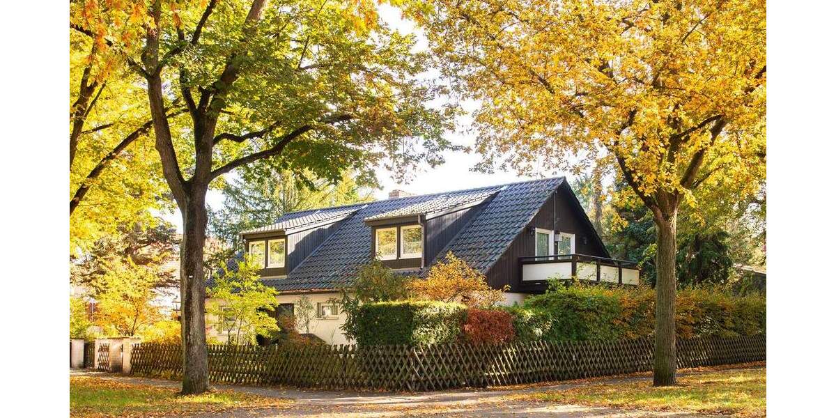 Einfamilienhaus Berlin Nikolassee - 9 Zimmer, 265 m&sup2;, 1.190.000&euro; | Angebot:23990707