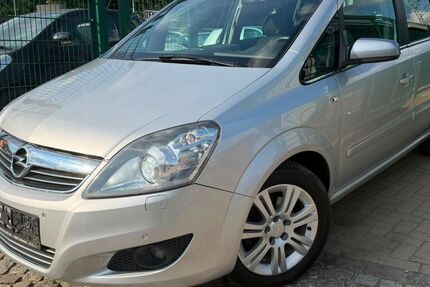 Opel Zafira 151.000 km 4.490 &euro; Berlin Weißensee-Pankow 13086