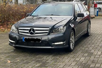 Mercedes-Benz C 250 179.500 km 9.750 € Berlin 10625