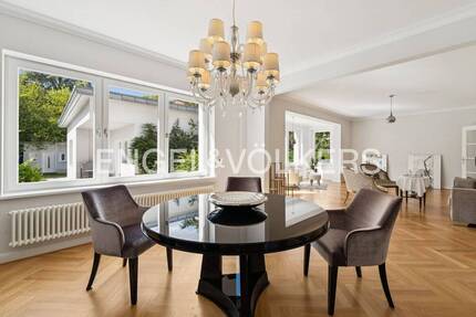 Haus Berlin Lichterfelde - 8 Zimmer, 282 m&sup2;, 2.795.000&euro; | Angebot:25712203