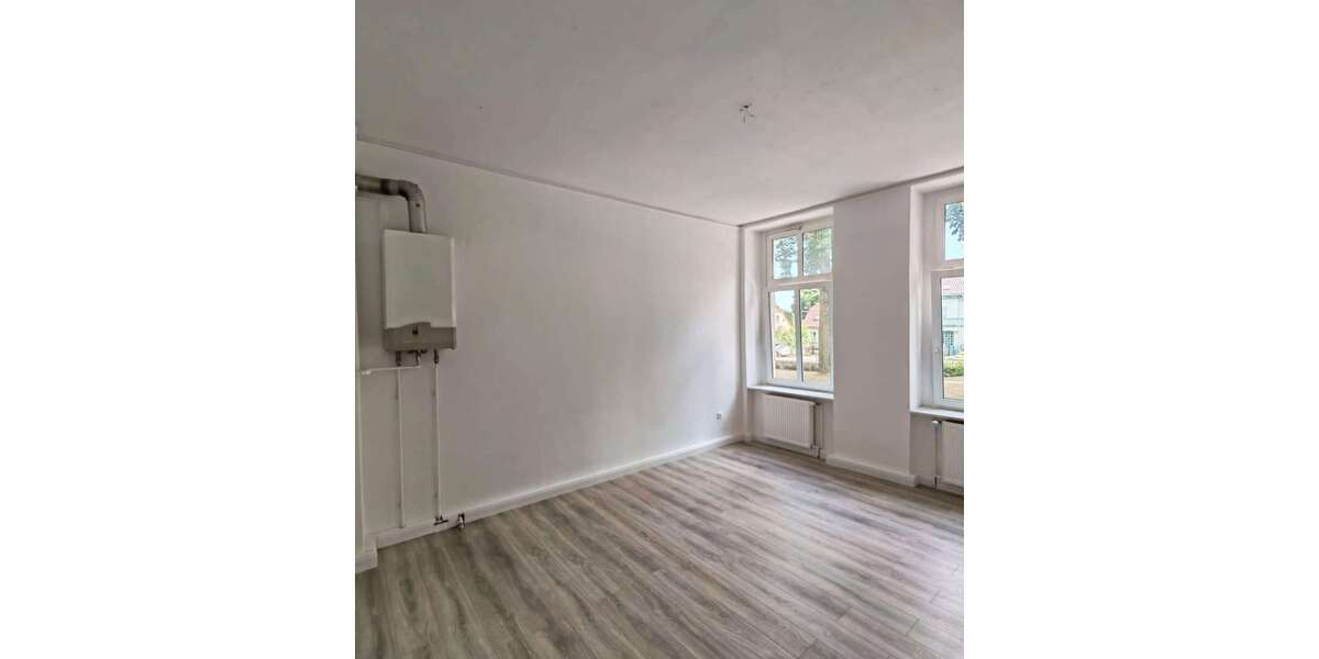 Etagenwohnung Wandlitz Schönerlinde - 2 Zimmer, 83 m&sup2;, 1.000&euro; | Angebot:26975489