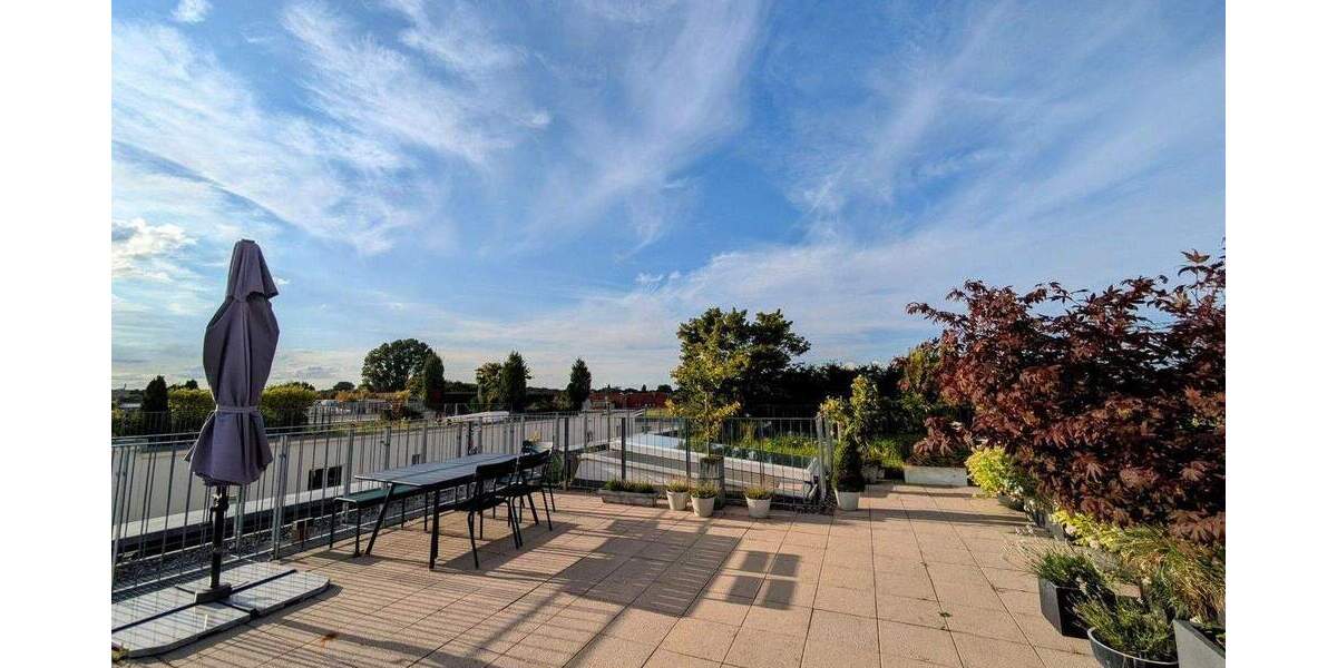 Etagenwohnung Potsdam Nördliche Innenstadt - 3 Zimmer, 129 m&sup2;, 2.200&euro; | Angebot:25760449