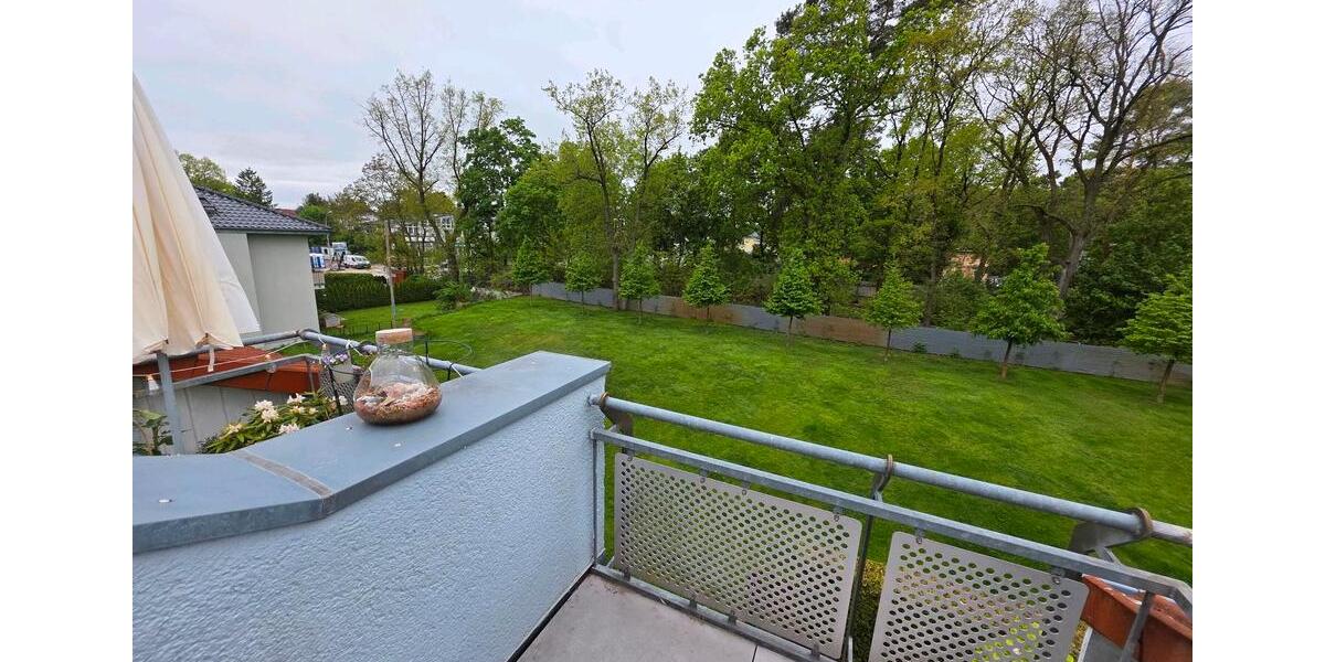 Dachgeschoßwohnung Kleinmachnow - 2 Zimmer, 70 m&sup2;, 1.176&euro; | Angebot:26481403