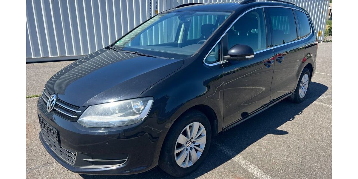 VW Sharan 251.000 km 5.299 &euro; Berlin 12057