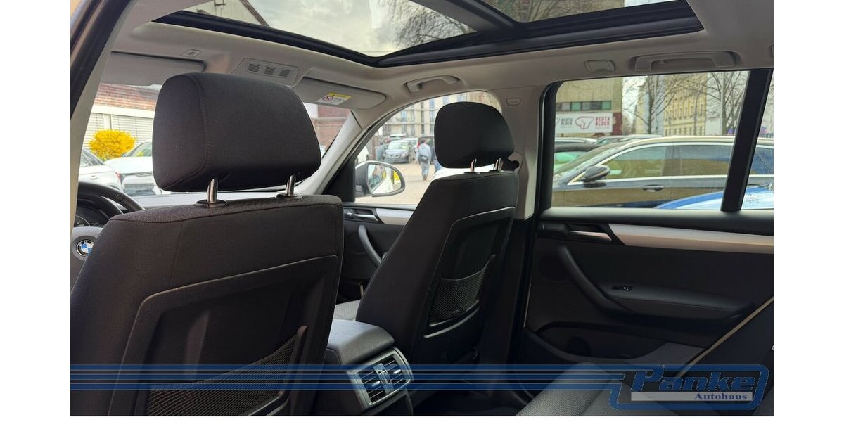 BMW X3 xDrive 30 d Advantage 8G*Pano*NAV*AHK*SHZ* 168.390 km 17.990 &euro; Berlin 13187