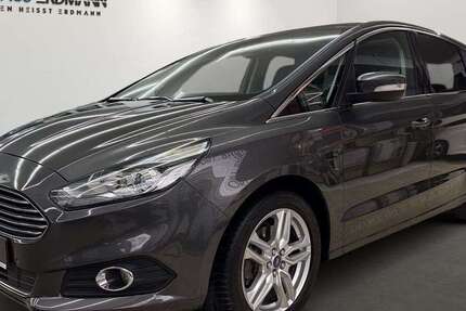 Ford S-Max 86.400 km 19.880 &euro; Berlin 12351
