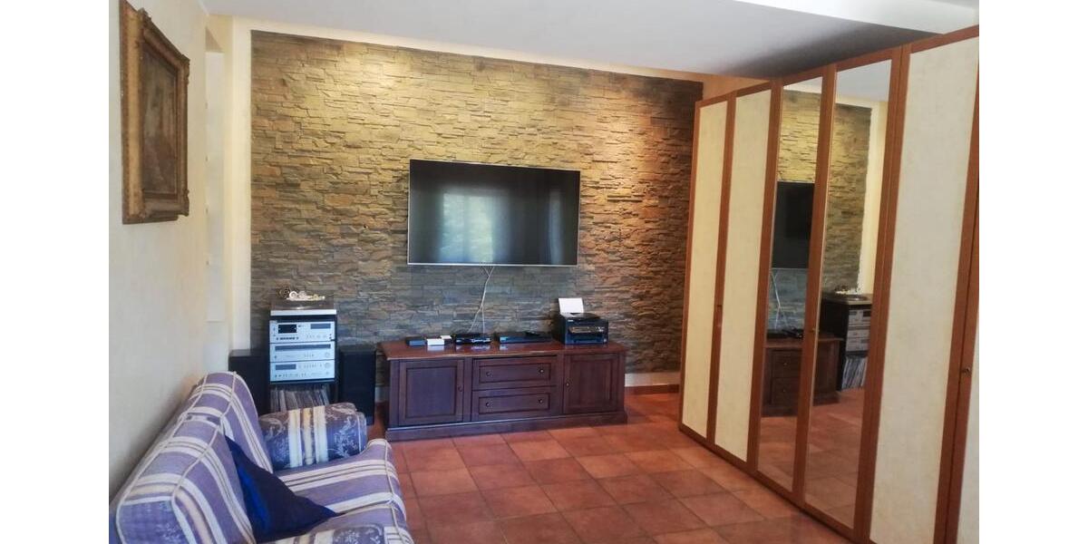 Einfamilienhaus Berlin Friedrichshain-Kreuzberg - 5 Zimmer, 148 m&sup2;, 320.000&euro; | Angebot:27021416