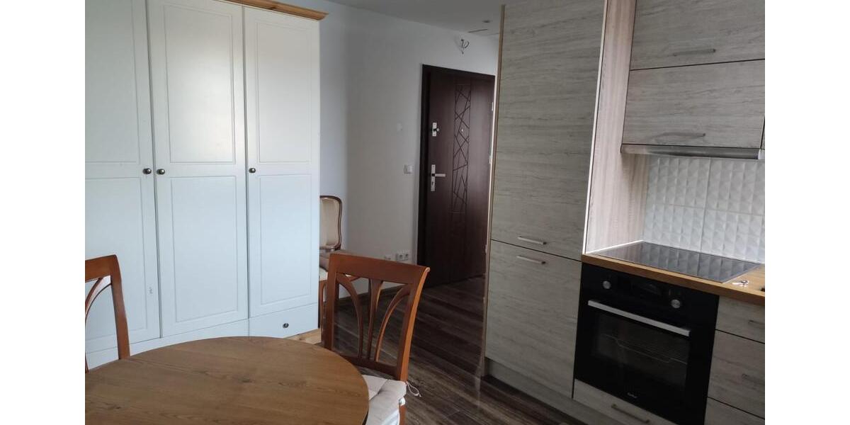 Etagenwohnung Berlin Marzahn-Hellersdorf - 2 Zimmer, 100 m&sup2;, 1.500&euro; | Angebot:25418145