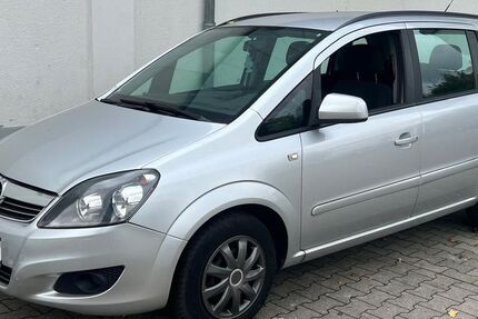 Opel Zafira 184.000 km 3.999 &euro; BERLIN 13409