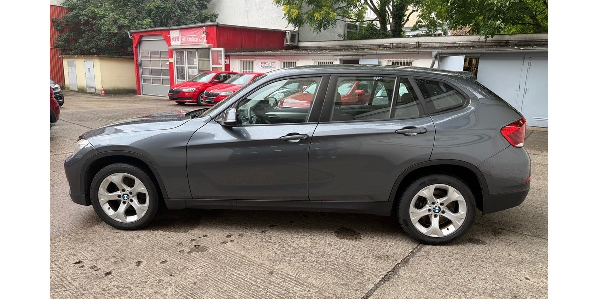 BMW X1 sDrive18d Automatic 92.443 km 12.900 &euro; Berlin 10247