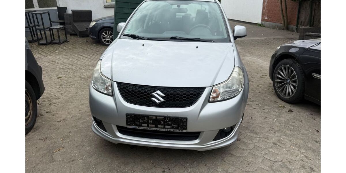 Suzuki SX4 164.000 km 3.100 &euro; Berlin 13403