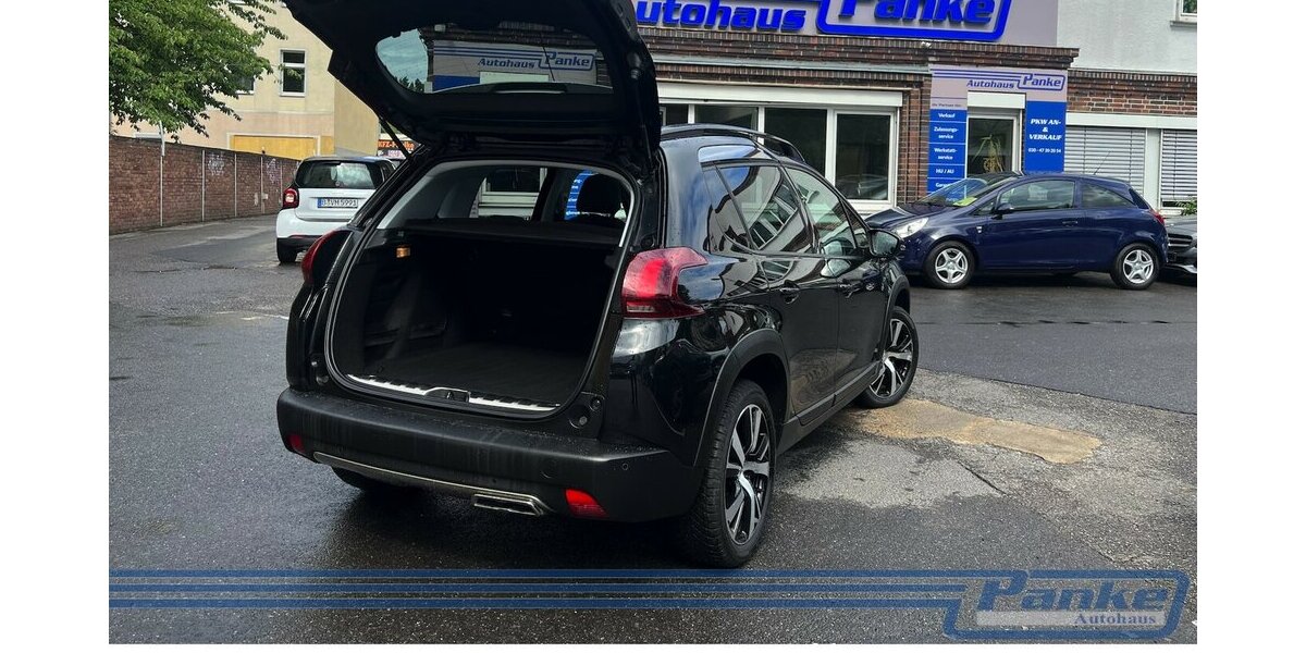 Peugeot 2008 1.2 PT 130 Allure*Pano*Navi*Leder*1-Hand* 79.035 km 10.990 &euro; Berlin 13187