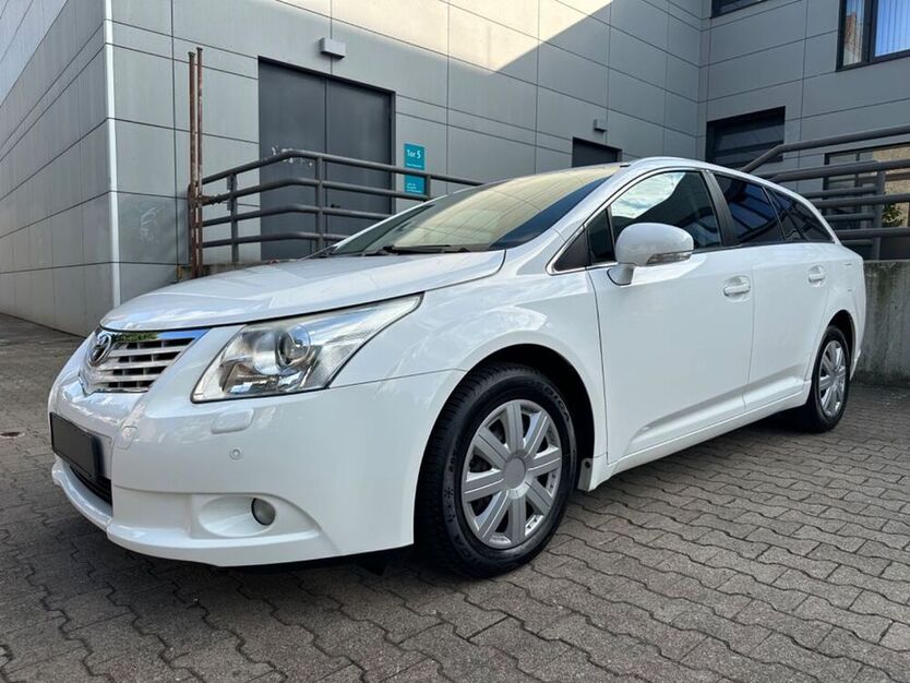 Avensis
