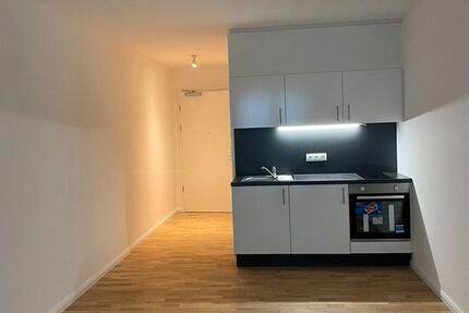 Wohnung Berlin Lichtenberg - 1 Zimmer, 30 m&sup2;, 820&euro; | Angebot:26585241