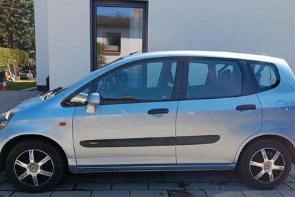 Honda Jazz 60.297 km 2.300 &euro; Berlin 12555