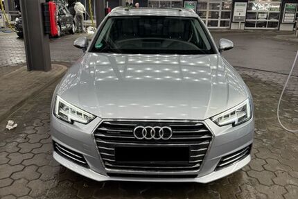 Audi A4 122.432 km 21.700 &euro; Berlin 10787