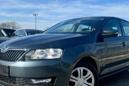 Skoda Rapid 196.000 km 5.799 &euro; Oberkrämer 16727