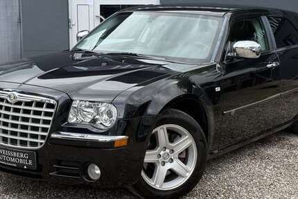 Chrysler 300C 152.000 km 11.900 &euro; Berlin 12524