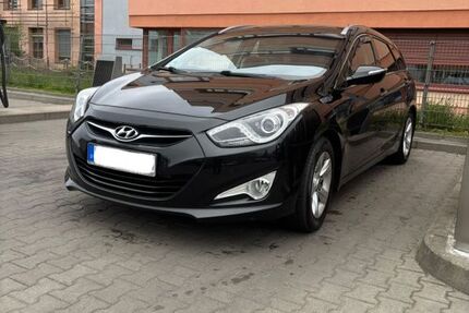 Hyundai i40 111.000 km 10.200 &euro; Berlin 14167