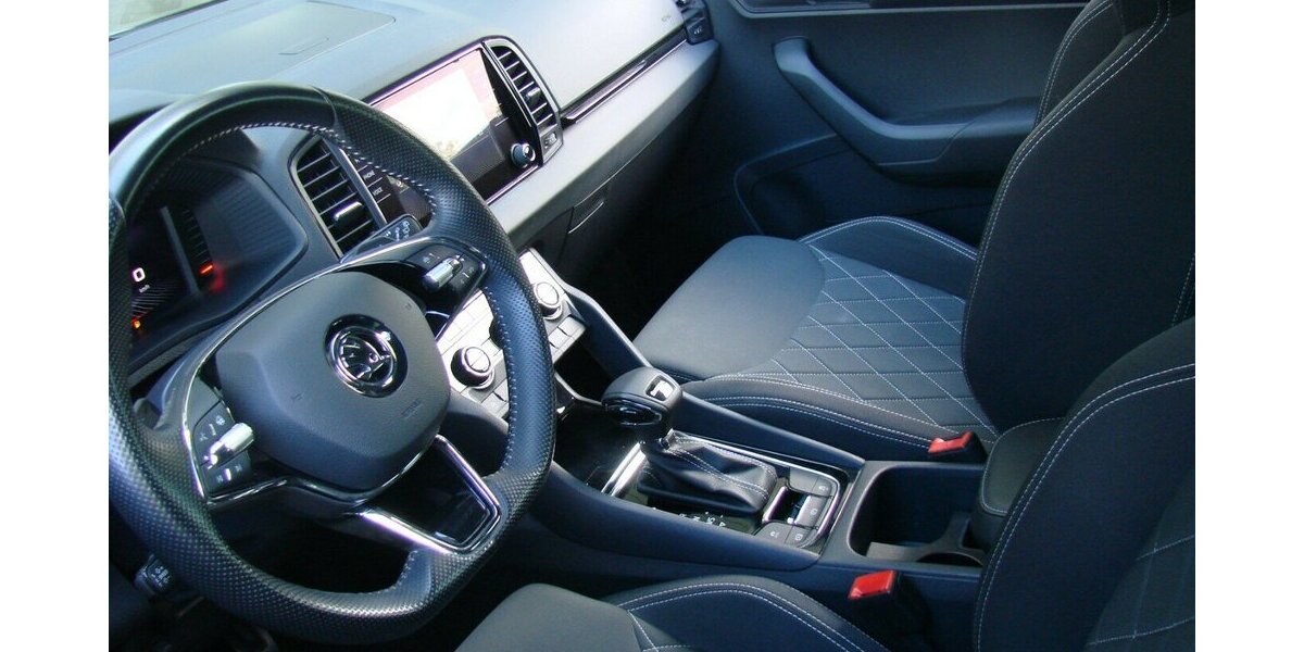 Skoda Karoq 1.5TSi Sportline ACC Navi LED Kamera 33.284 km 31.890 &euro; Falkensee 14612