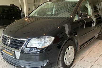 VW Touran 114.000 km 5.950 € Berlin 12349