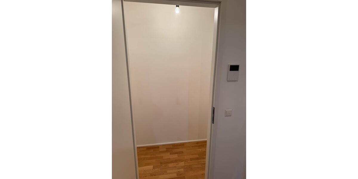 Erdgeschoßwohnung Berlin Charlottenburg-Wilmersdorf - 3 Zimmer, 74 m&sup2;, 1.900&euro; | Angebot:24879154