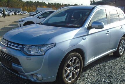 Mitsubishi Outlander 140.000 km 11.999 &euro; Wildau 15745