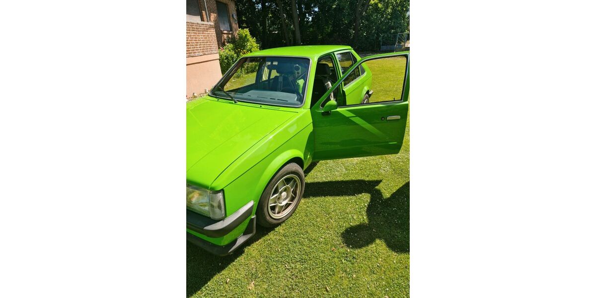 Opel Kadett 165.000 km 9.900 &euro; Falkensee 14612