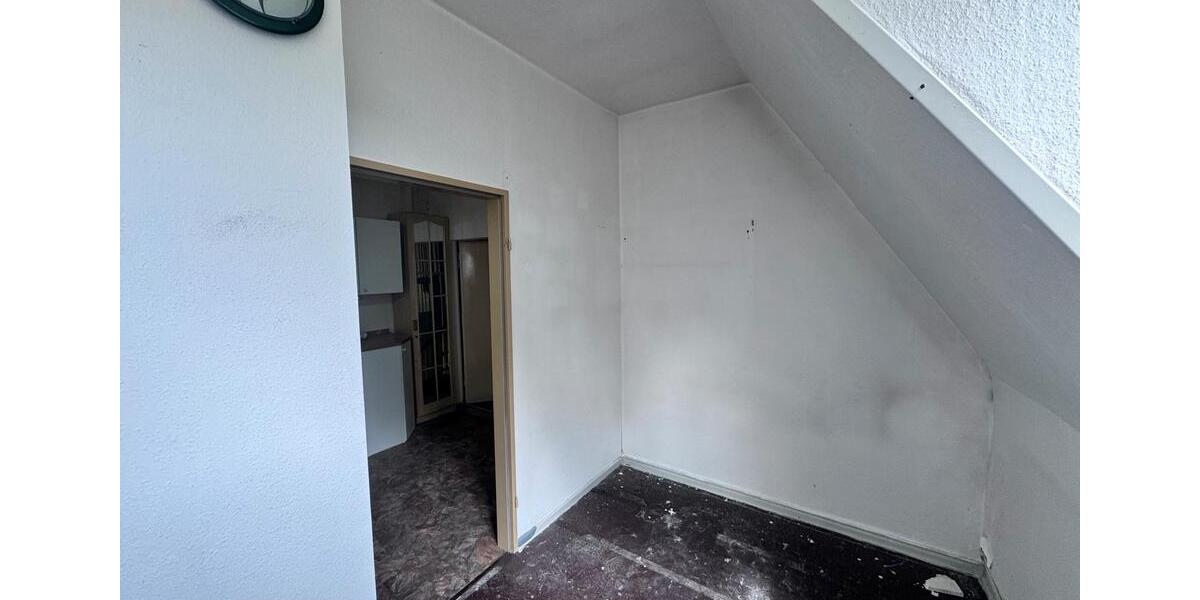 Dachgeschoßwohnung Berlin Charlottenburg-Wilmersdorf - 2 Zimmer, 46 m&sup2;, 265.000&euro; | Angebot:25559743