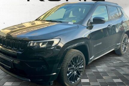 Jeep Compass 40.005 km 24.996 &euro; Oranienburg bei Berlin 16515
