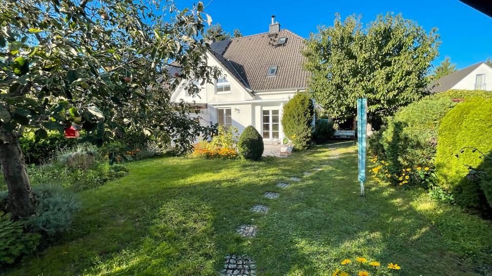 Doppelhaushälfte Berlin Treptow-Köpenick - 5 Zimmer, 120 m&sup2;, 570.000&euro; | Angebot:26889824