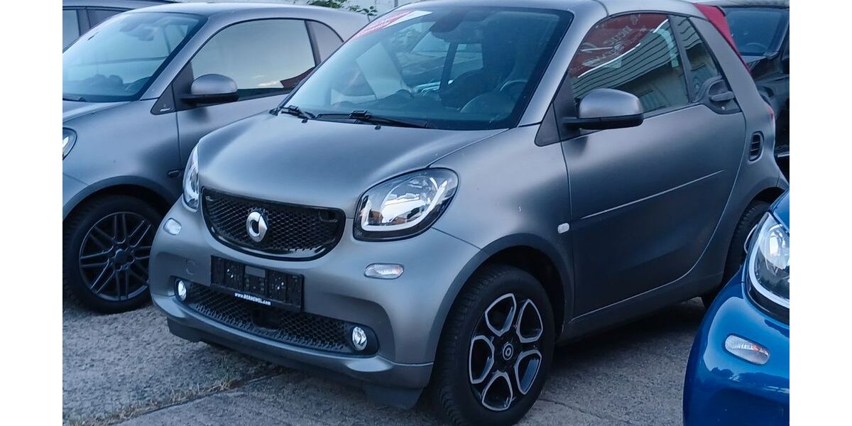 Smart ForTwo 45.950 km 16.590 &euro; Berlin 13089
