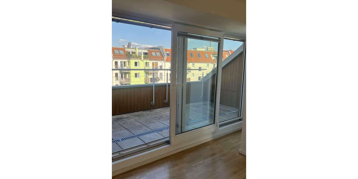 Etagenwohnung Berlin Pankow - 5 Zimmer, 130 m&sup2;, 2.500&euro; | Angebot:27033117