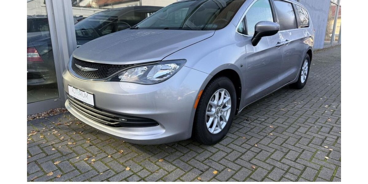 Chrysler Pacifica 49.234 km 19.980 &euro; Berlin 13127