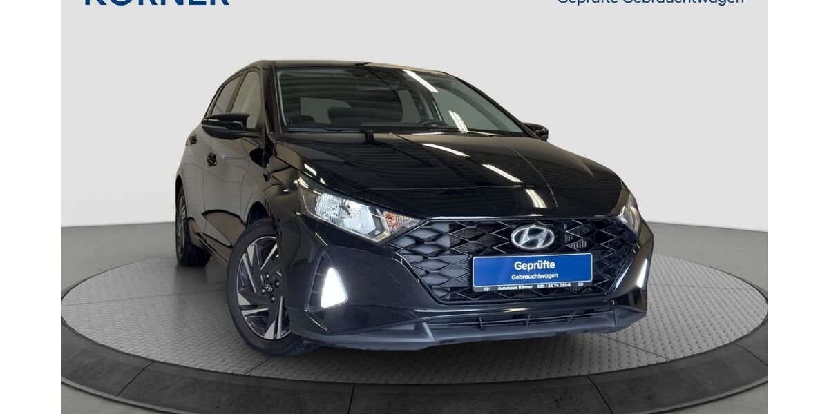 Hyundai i20 72.755 km 13.900 &euro; Berlin 12683