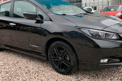 Nissan Leaf 66.785 km 10.999 € Berlin-Spandau 13597