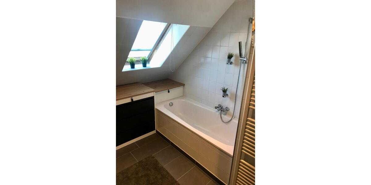 Dachgeschoßwohnung Berlin Treptow-Köpenick - 2 Zimmer, 75 m&sup2;, 1.290&euro; | Angebot:24636043