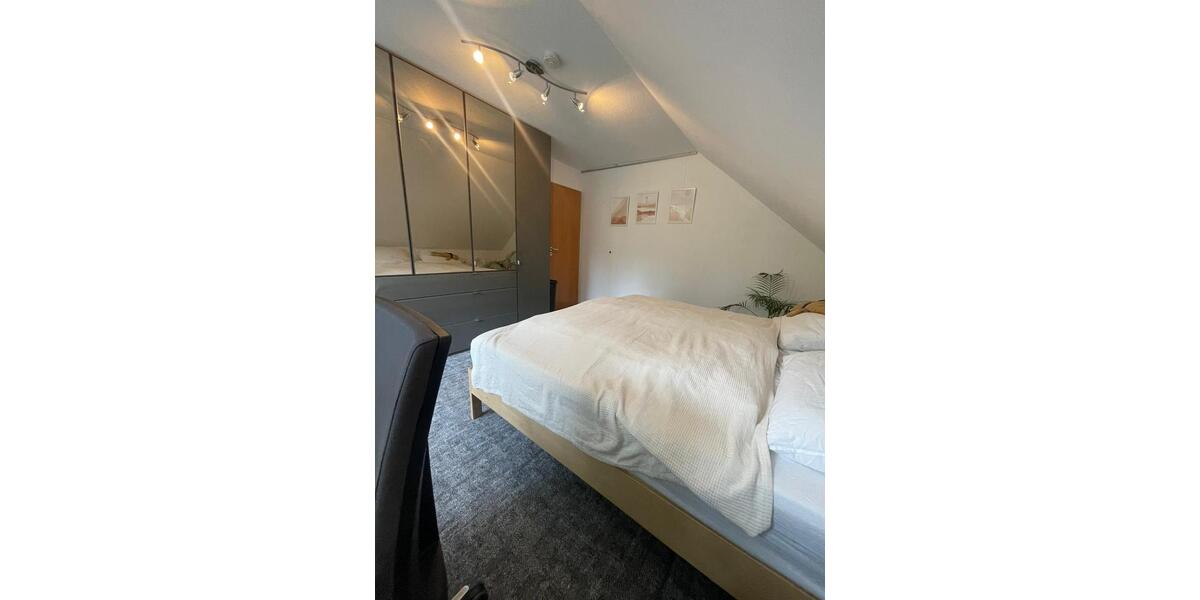 Dachgeschoßwohnung Glienicke/Nordbahn Nordbahn - 4 Zimmer, 80 m&sup2;, 1.520&euro; | Angebot:26479644