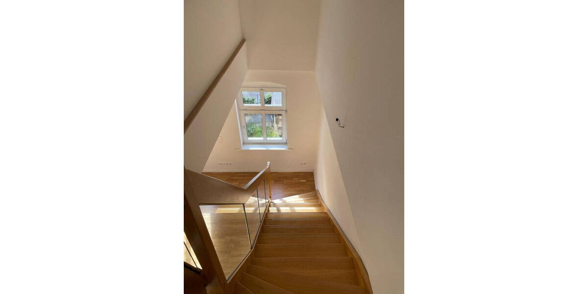 Etagenwohnung Berlin Weißensee - 5 Zimmer, 130 m&sup2;, 2.775&euro; | Angebot:26411468