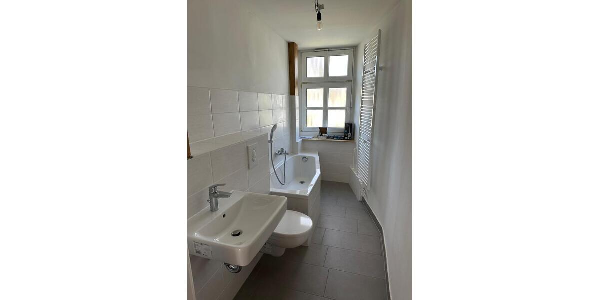 Etagenwohnung Berlin Treptow-Köpenick - 5 Zimmer, 120 m&sup2;, 1.850&euro; | Angebot:26447632