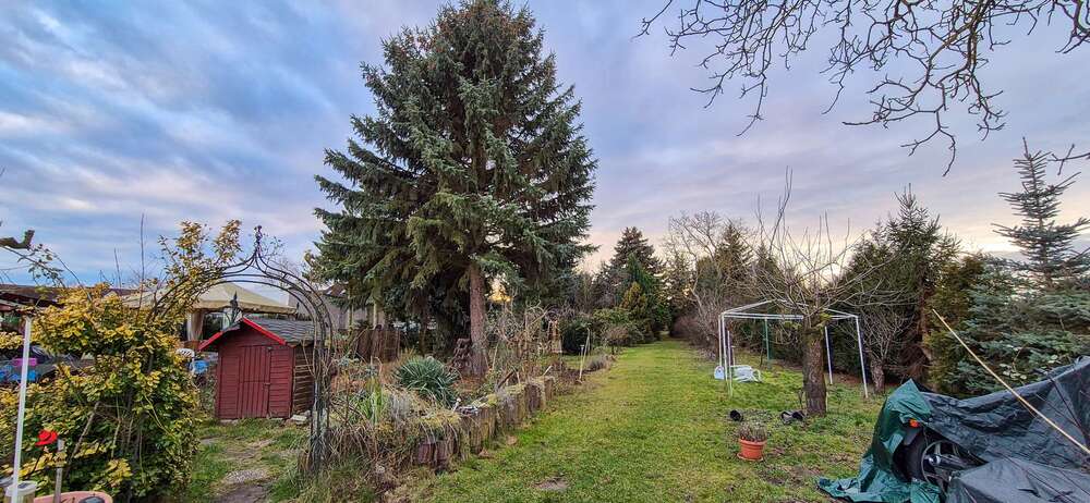 Wohn- & Gewerbeensemble mit Entwicklungspotenzial – Ihre Kapitalanlage mit Flughafennähe 11 zimmer