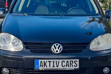 VW Golf 171.375 km 3.990 € Berlin 12681