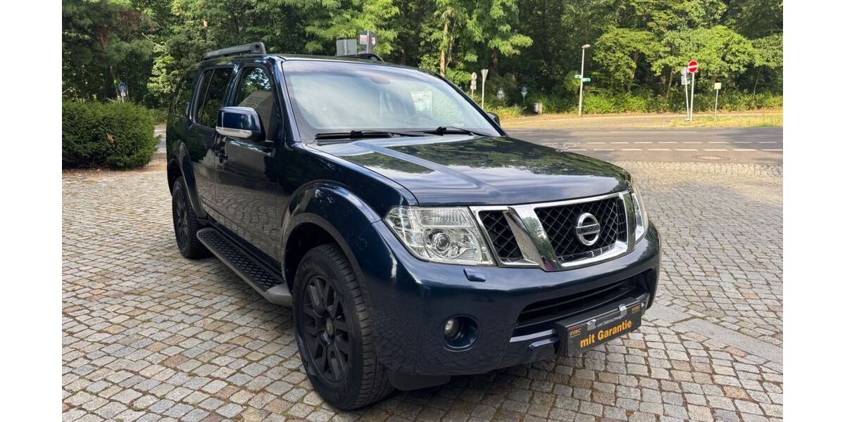 Nissan Pathfinder 250.000 km 9.800 &euro; Berlin 13409