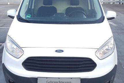 Ford Transit Courier 80.900 km 10.600 € Berlin 13581
